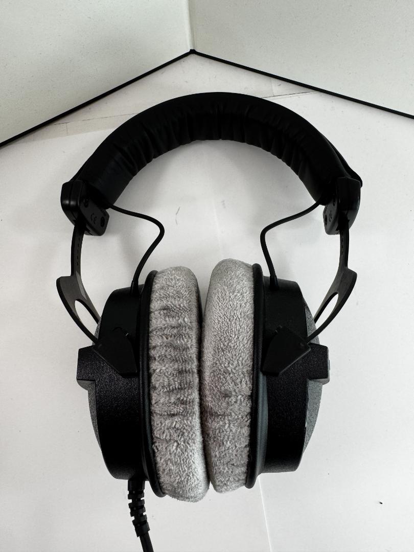 beyerdynamic DT770PRO 32Ω ベロアイヤーパッド付