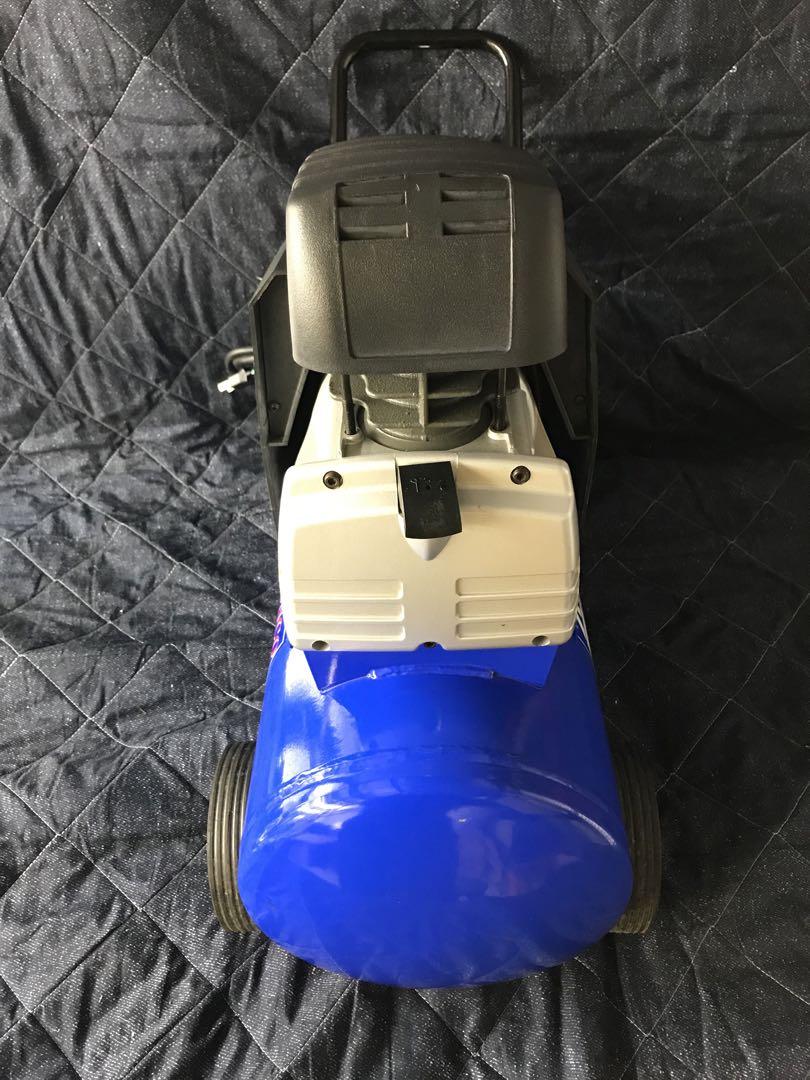 A-6 エアーコンプレッサー