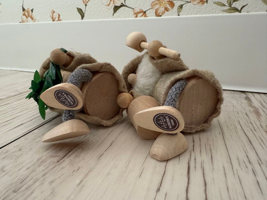 ノルディカニッセ　サウナニッセ 限定 北欧の人形 木製　ブルーの椅子付き