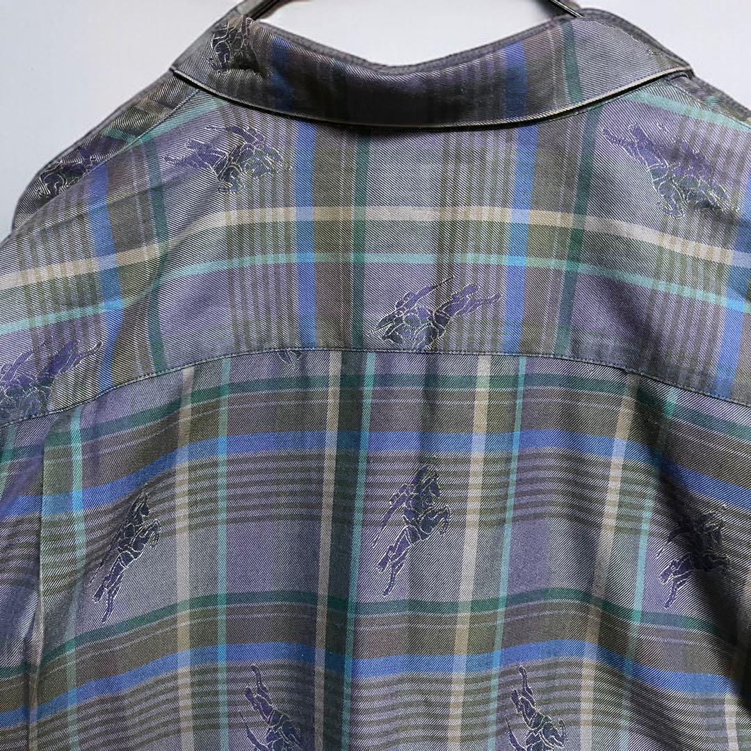 卍 Burberry