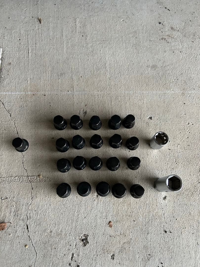 レイズ ベルサスヴォウジェ グロッシーブラック(GX)19インチ 4本セット レイズ ベルサスヴォウジェ グロッシーブラック(GX)19インチ 4本セット