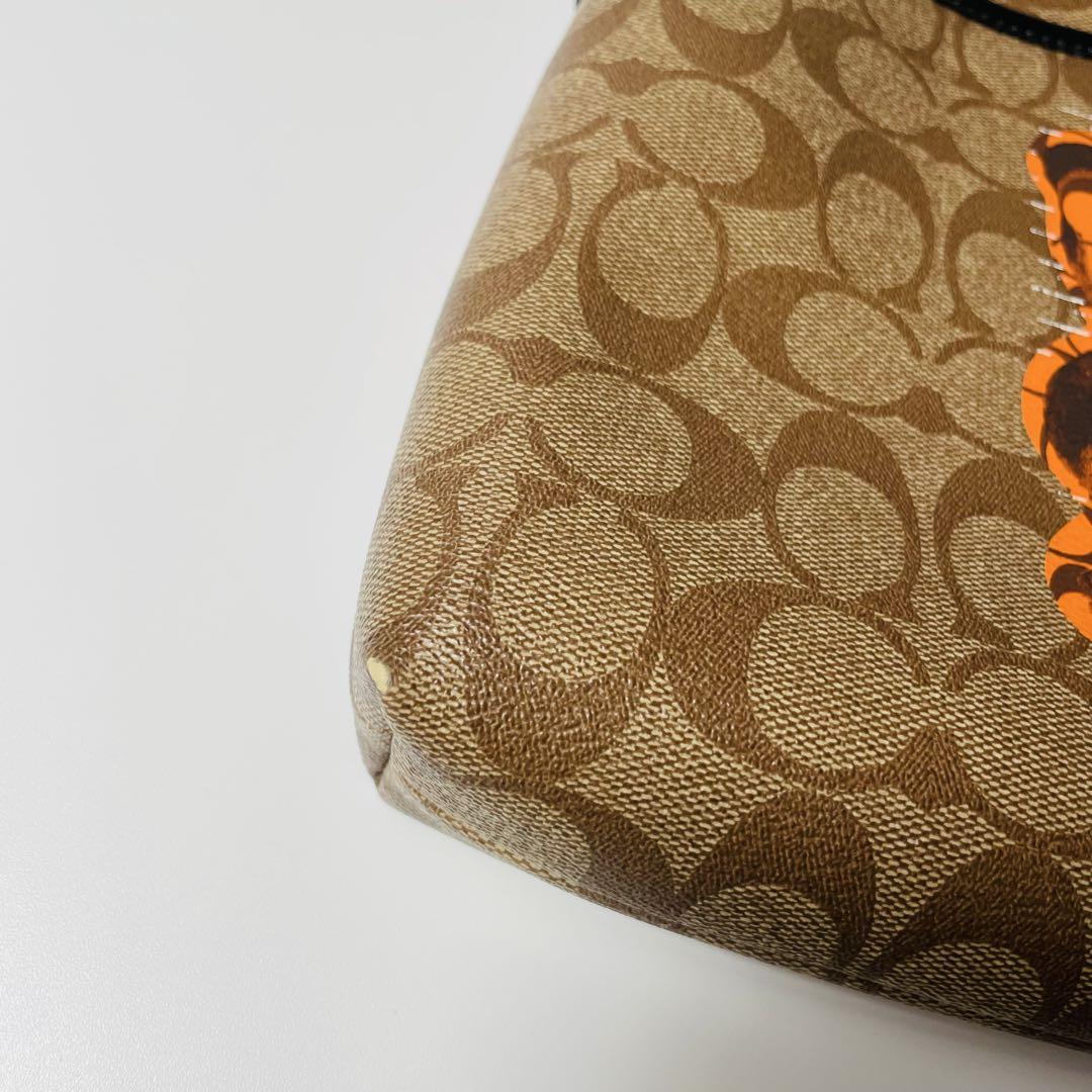 【美品✨】COACH コーチ ガミーベア シグネチャー ショルダーバッグ