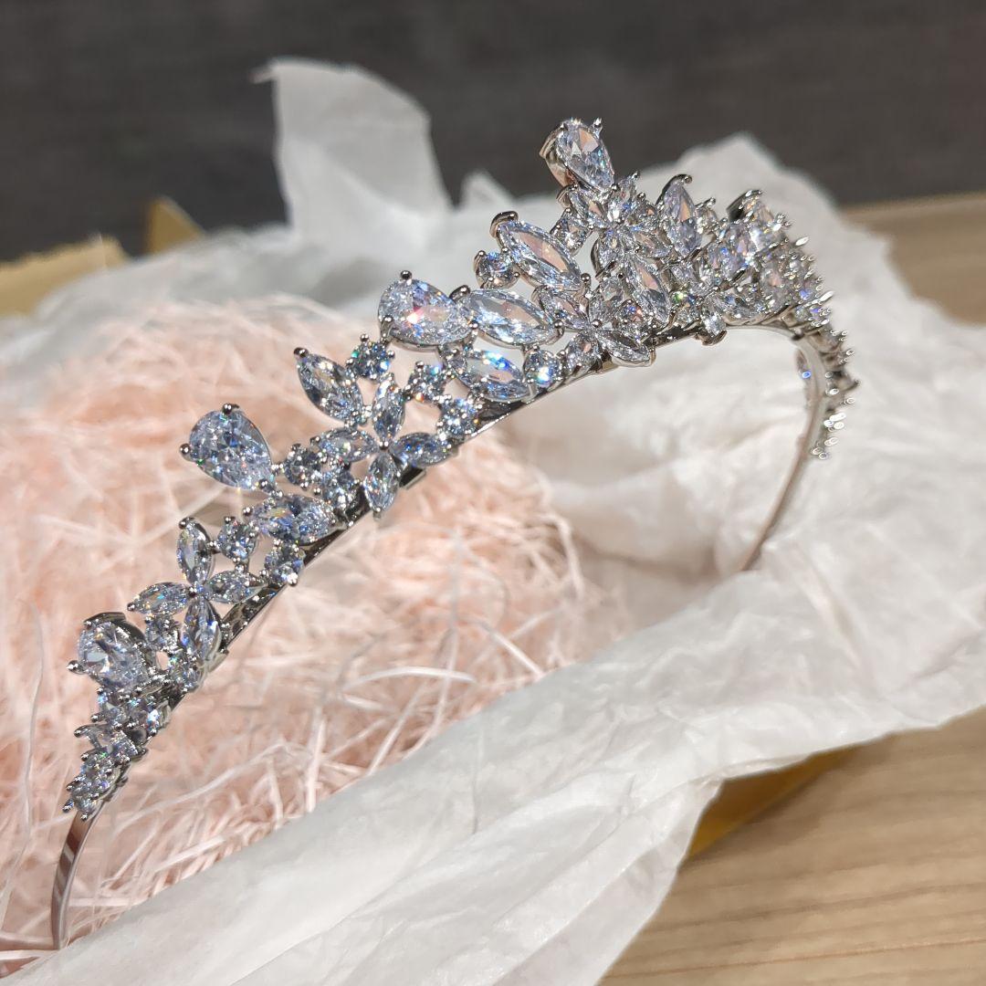 【さくらさん専用】ティアラ　結婚式