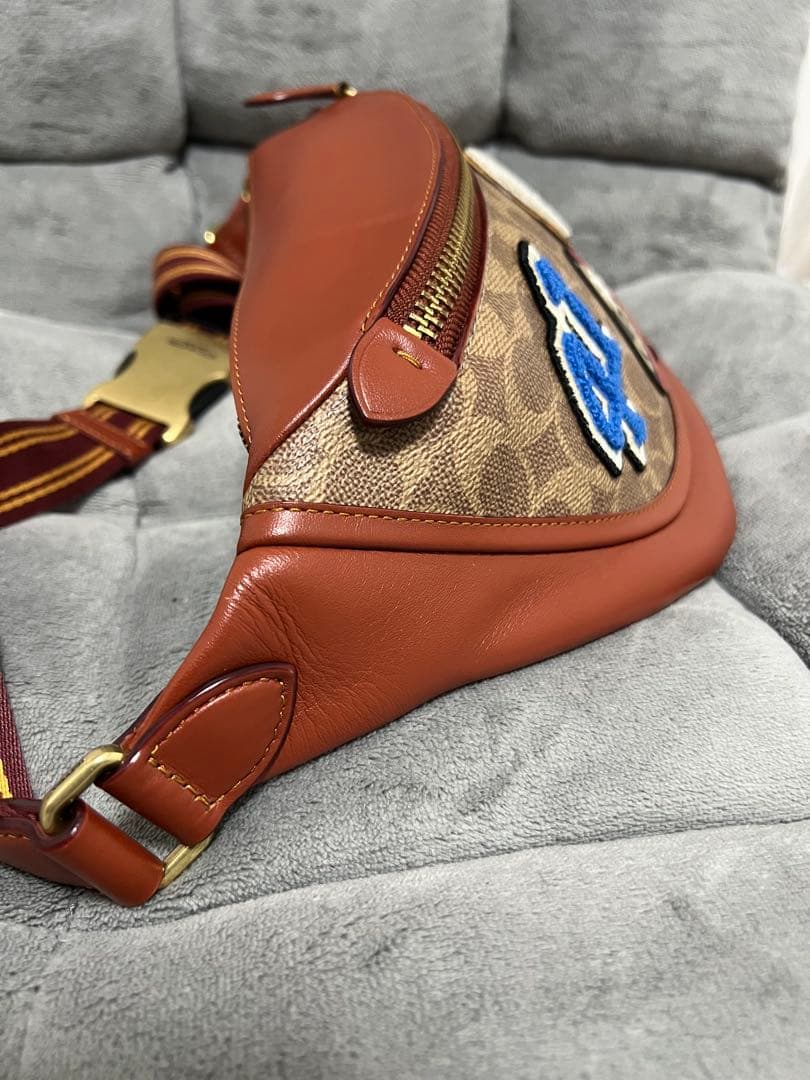 COACH ウエストポーチ リーグ バッグ シグネチャー キャンバスウィズパッチ COACH ウエストポーチ リーグ バッグ シグネチャー キャンバスウィズパッチ