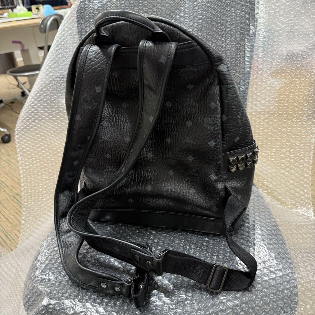 ゲリラ値下げ中⭕️即購入× MCM バック リュック ブラック 男女兼用サイズ M