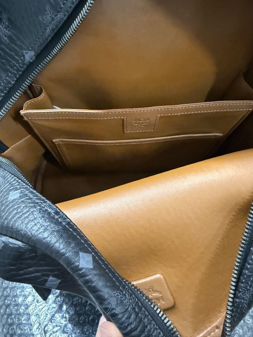 ゲリラ値下げ中⭕️即購入× MCM バック リュック ブラック 男女兼用サイズ M