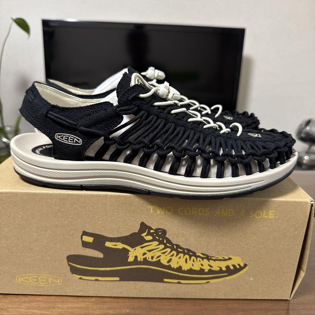 キーン ユニーク 28.5 黒ベージュ