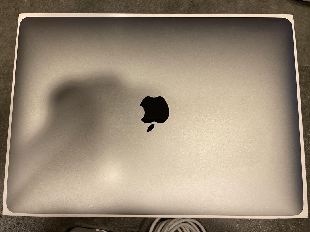 美品】MacBook Air 13inch 2018 16 GB US Key