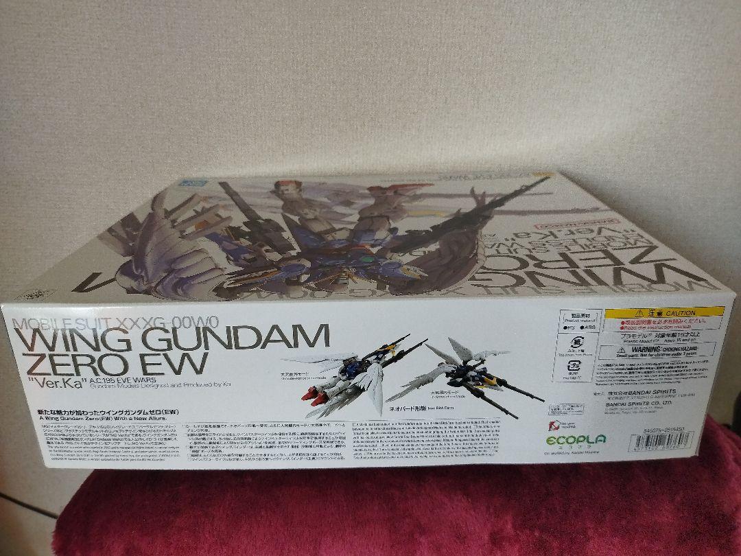 ロボット WING GUNDAM ZERO EW \"Ver.Ka\" 1/100