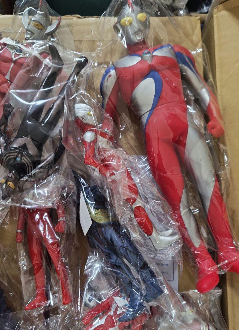 ソフビ まとめ売り ウルトラマン ウルトラ怪獣 仮面ライダー