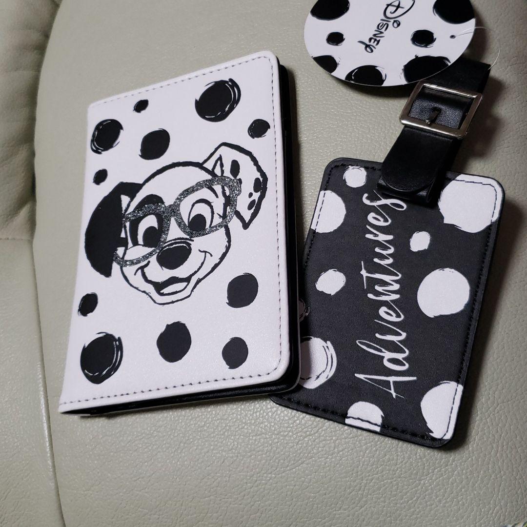 メルカリ 正規品 101匹ワンちゃん パスポートケース カバー ネームタグ Disney 名刺入れ 定期入れ 3 9 中古や未使用のフリマ