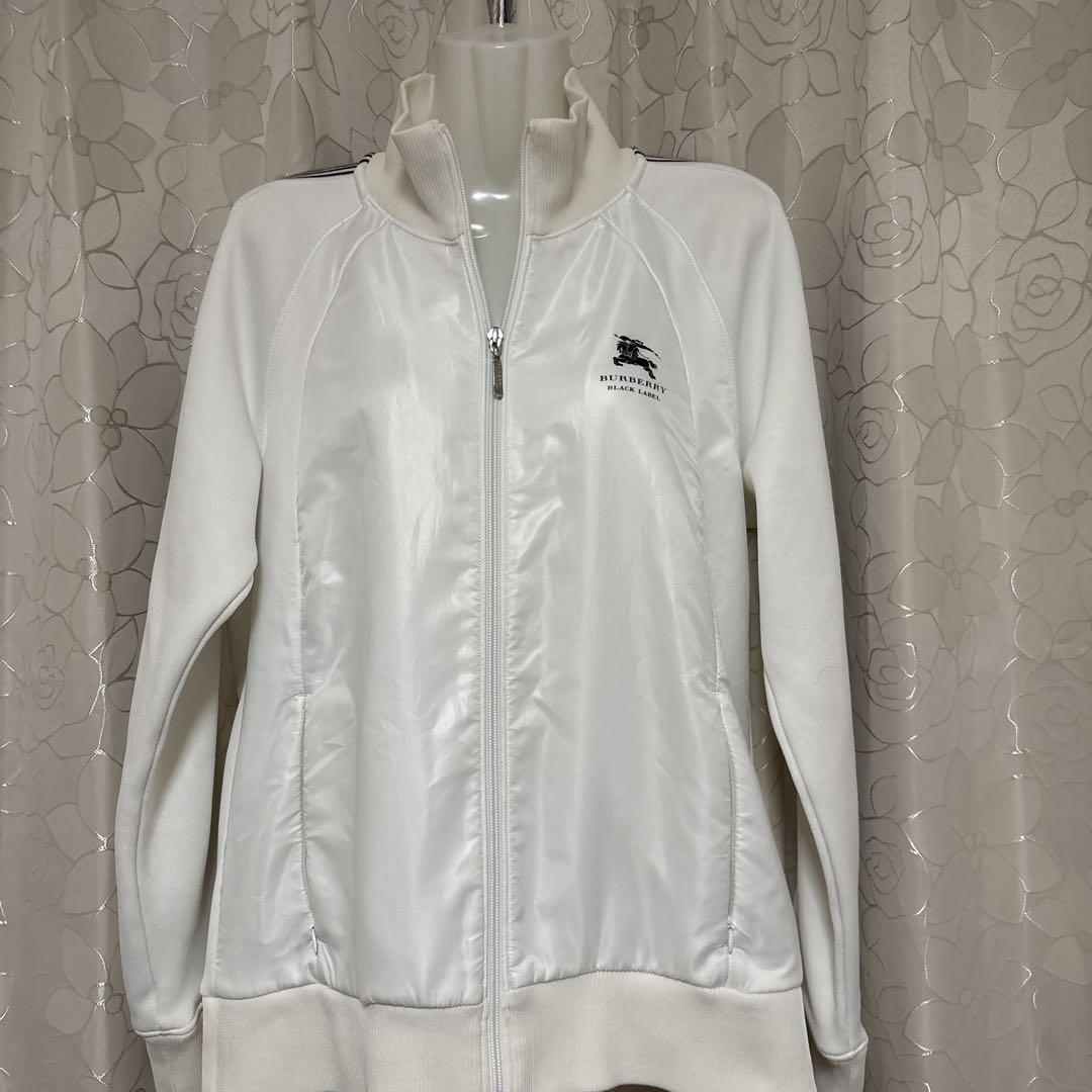 Burberryホワイト ナイロンジャケット ジップアップ