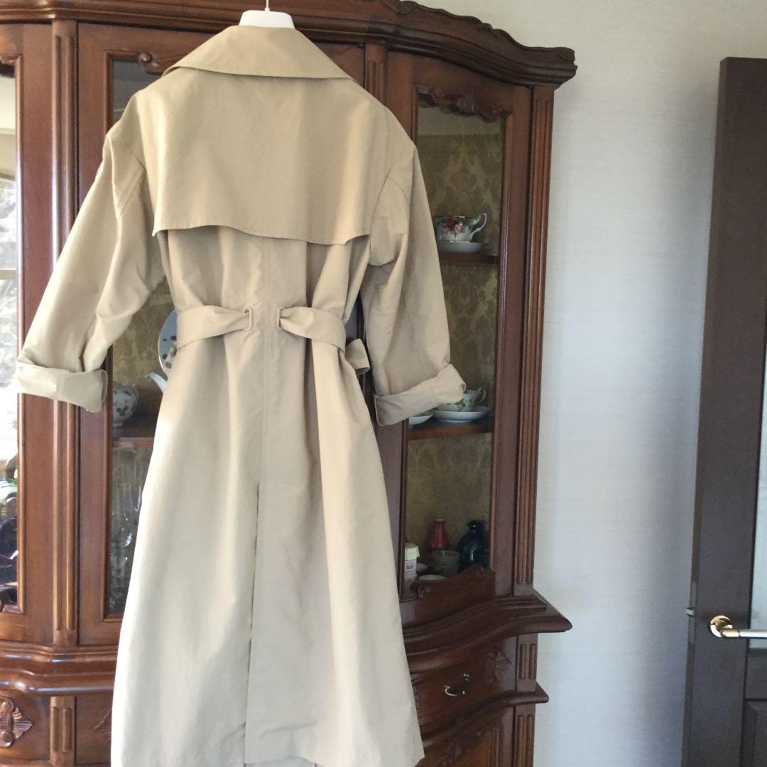 モンクレールトレンチコート、ほぼ新品❣️