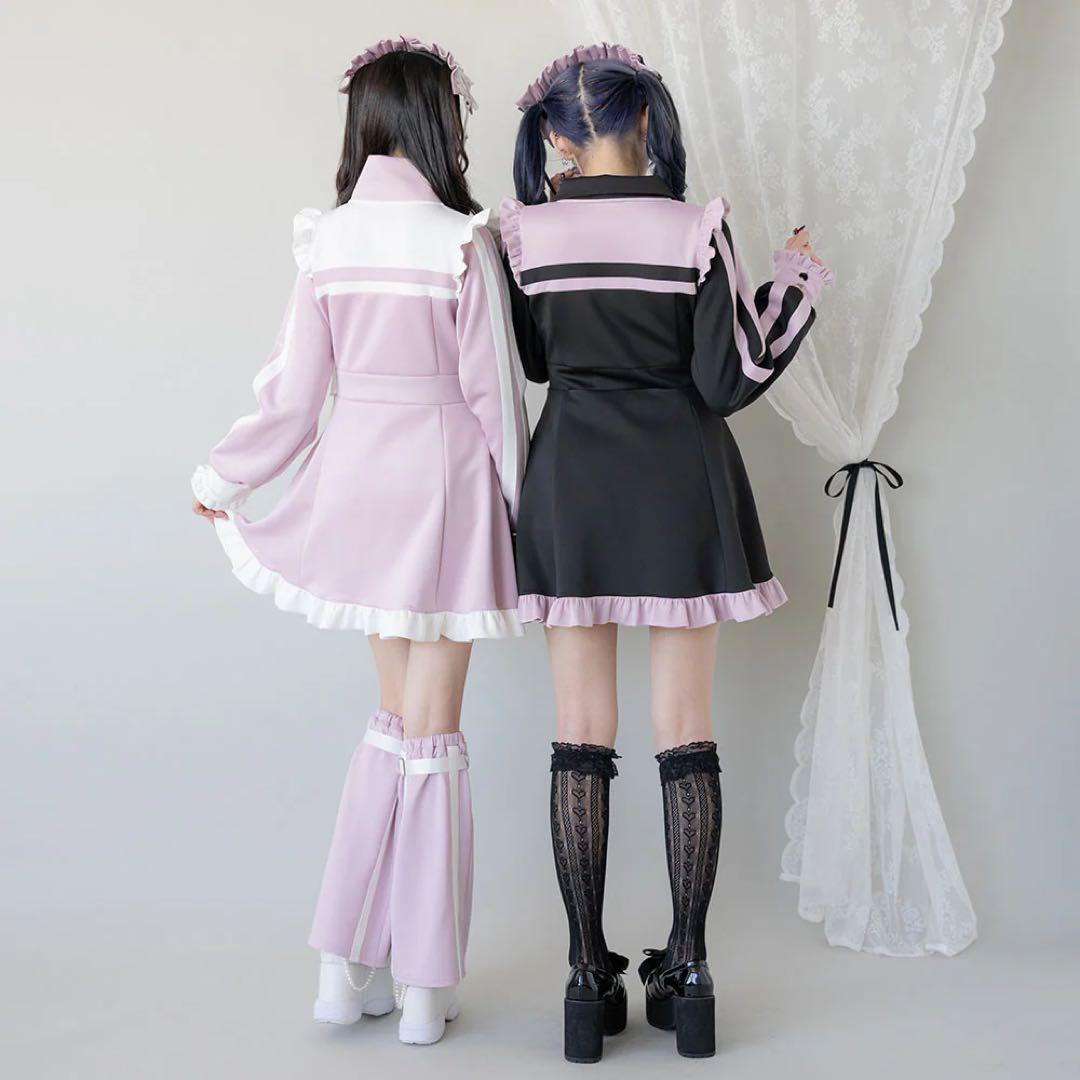 フリルたっぷりメイドジャージワンピース – レディース
