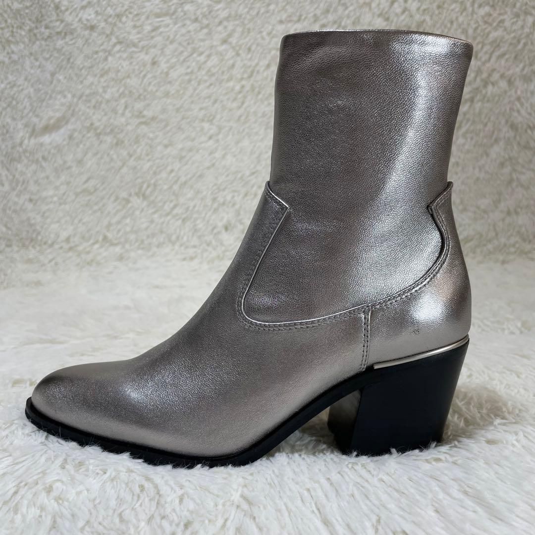 新品未使用✨定価2.7万　CHIAKI KATAGIRI ヒールブーツ　23.5 mdprevattcaulkingandwaterproofing.com