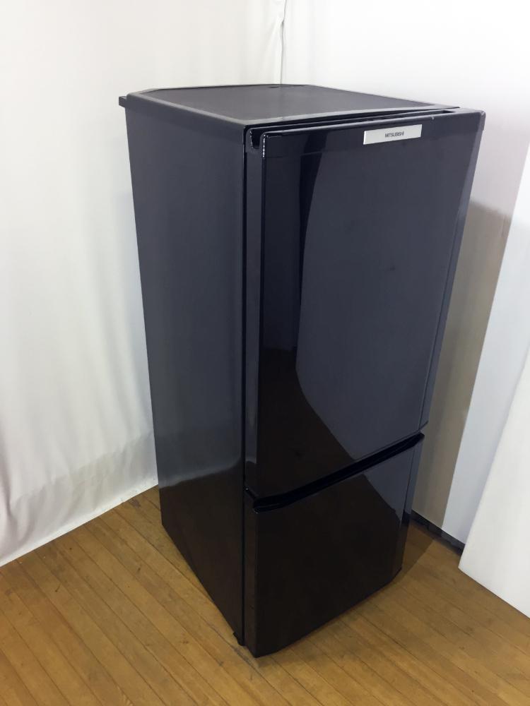 30日迄！送料無料★三菱 146L 冷蔵庫 【MR-P15T-B】J959