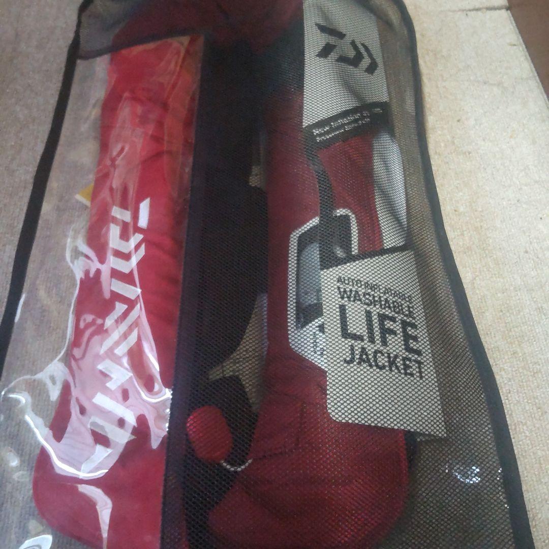 ダイワ　ライフジャケット　自動拡張 DF2007 美品
