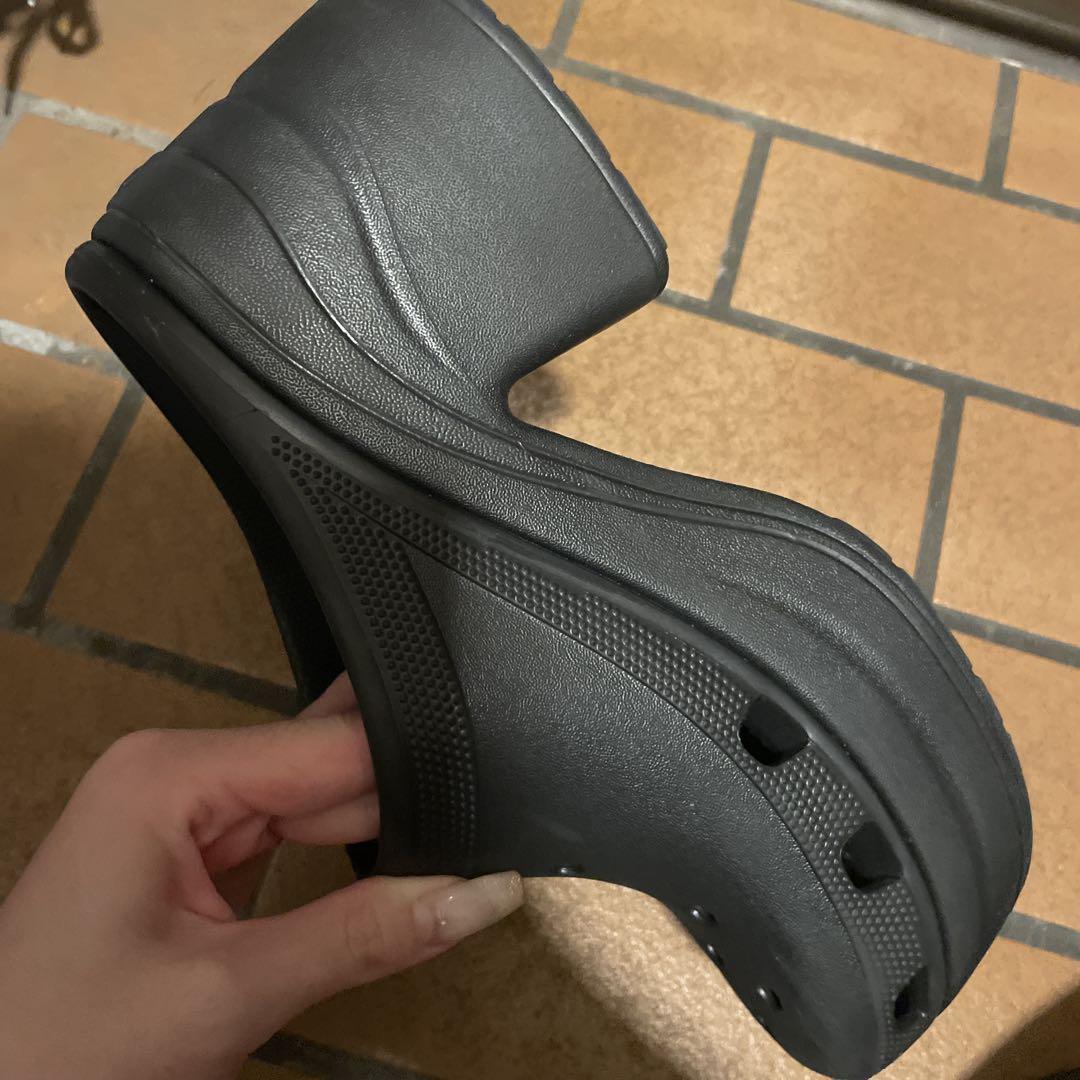 crocs 厚底