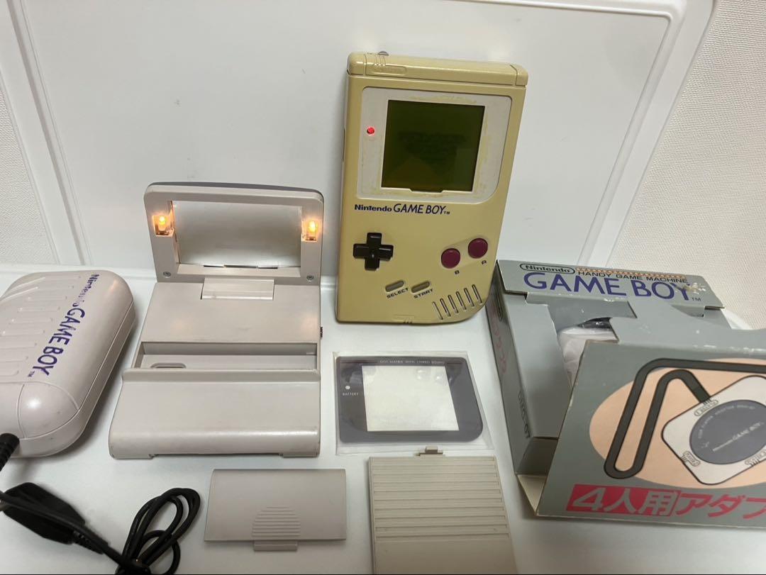 初代ゲームボーイ ライトボーイ ソフトと4人用アダプタ 充電器