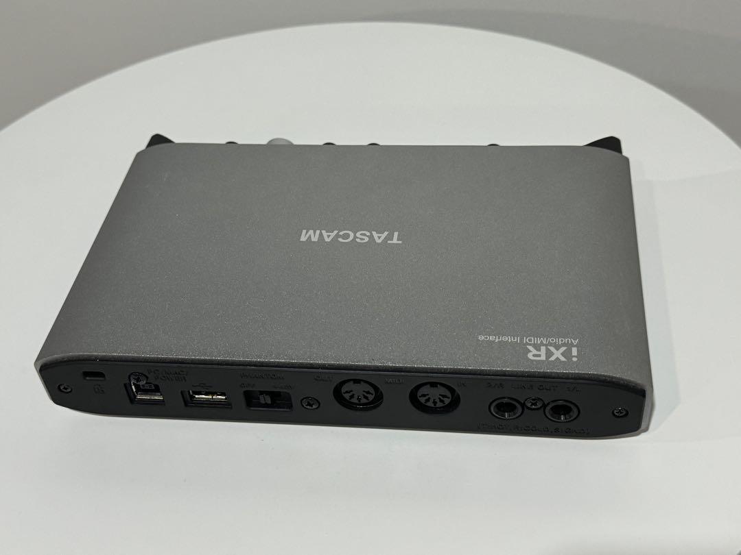 TASCAM iXR オーディオインターフェース タスカム オーディオI/F
