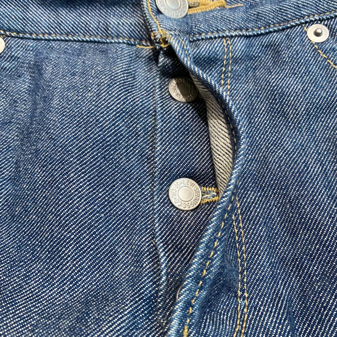 Levi's ENGINEERED JEANS LOOSE W29 ボタンフライ - メルカリ