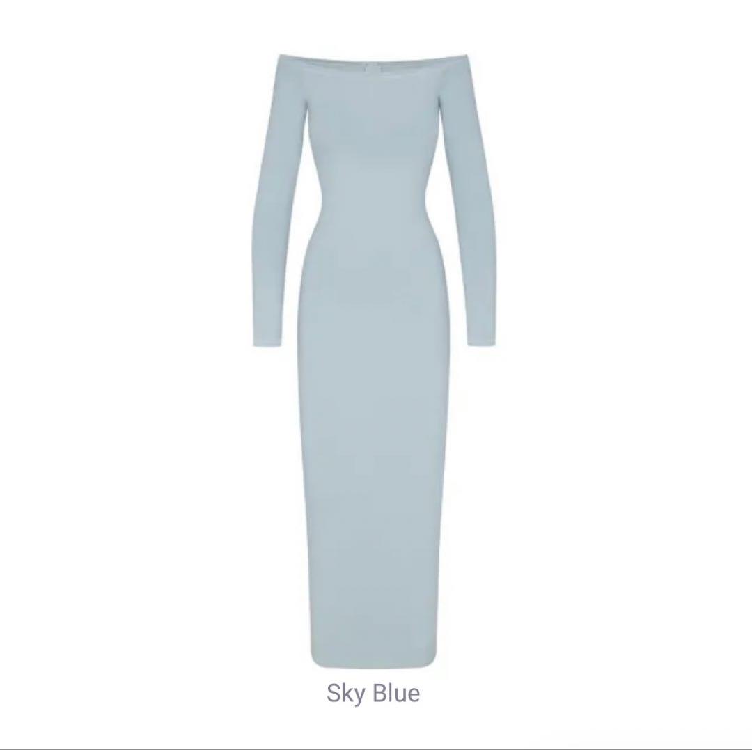 SKIMS スキムズ Long-Sleeve Slit Maxi Dress