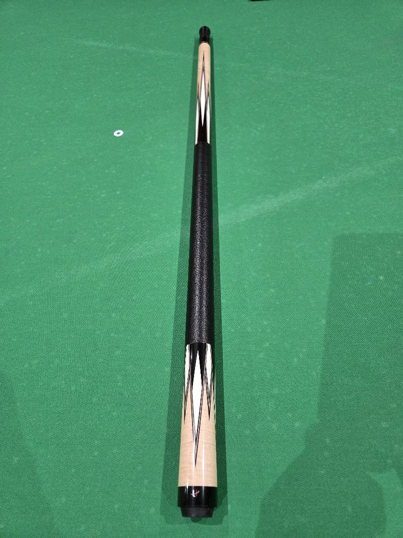 Universal UN 112-S