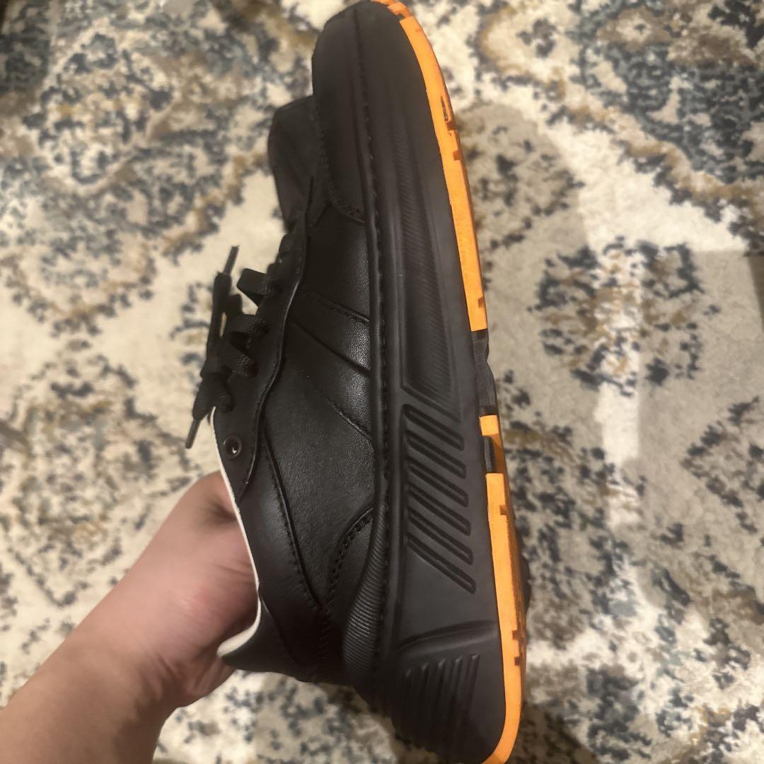 【早い者勝ち】BOTTEGA VENETA ブラック スニーカー