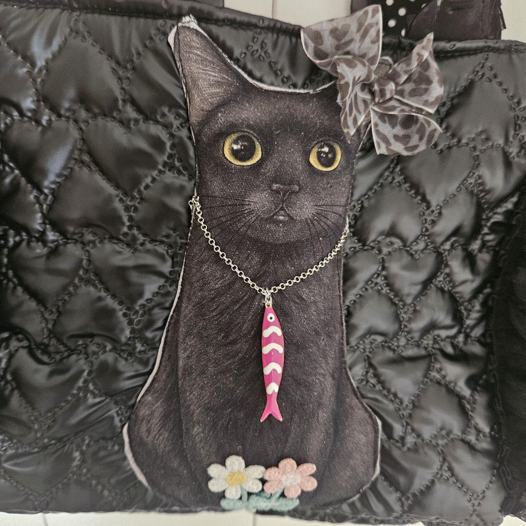 コヤンイサムチョン　ハンドメイド　サイドポケットフリルトートバッグ さ*ー様 ☆黒猫ちゃんフリルトートバック ショルダー紐付き