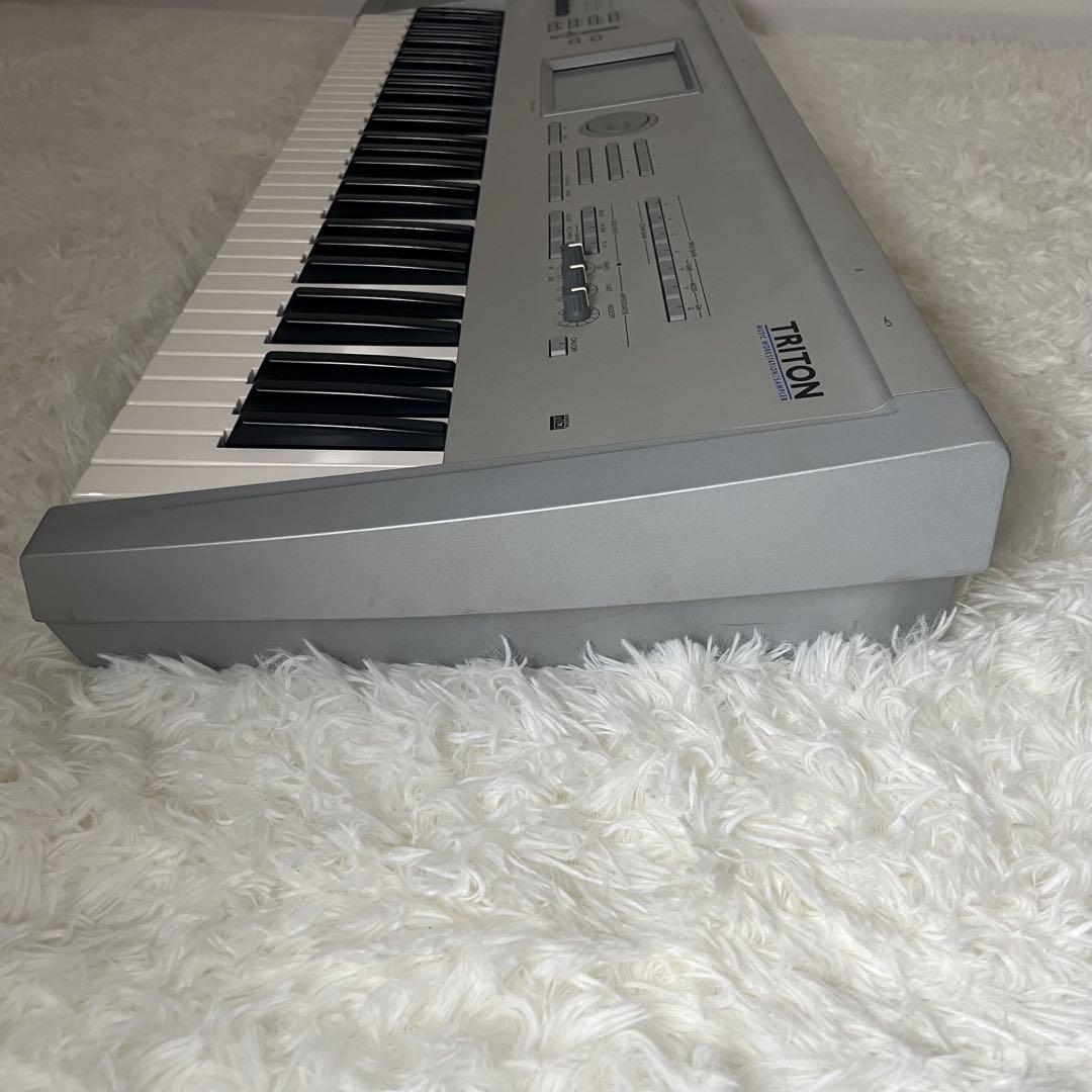 【名機】Korg TRITON 61鍵盤 Music Workstation