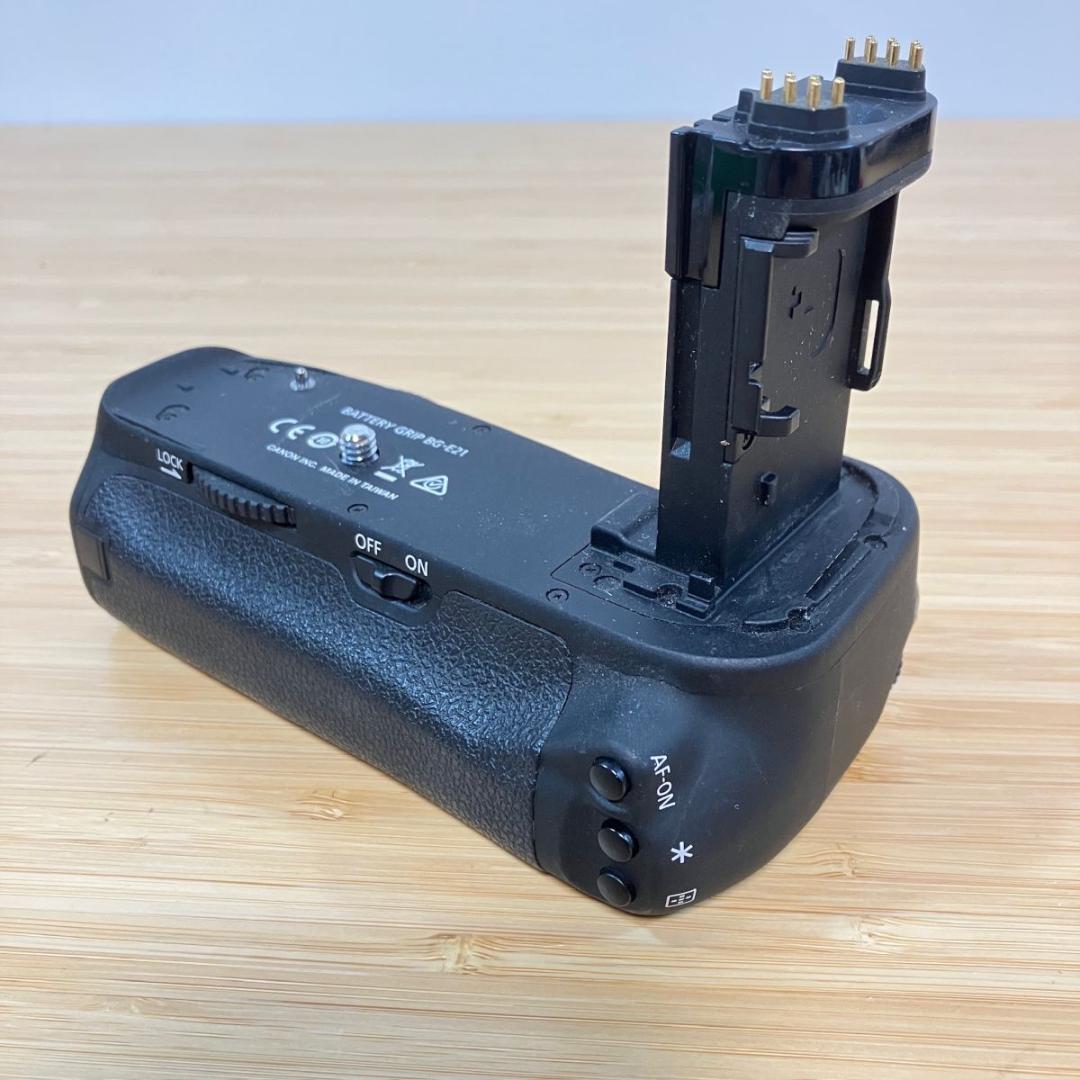 良品　Canon バッテリーグリップ BG-E21/EOS 6D Mark II