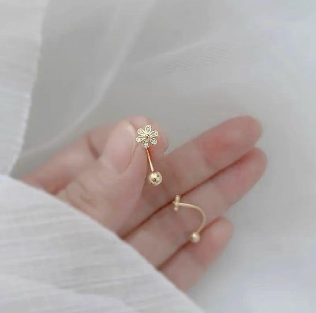 新作 シンプル 高品質 18K お洒落 大人可愛い 繊細 ネジ式