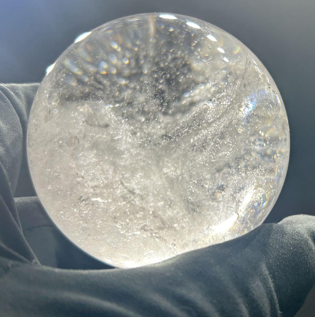 虹入り水晶丸玉（７８ミリ） 水晶丸玉 虹入り 66mm