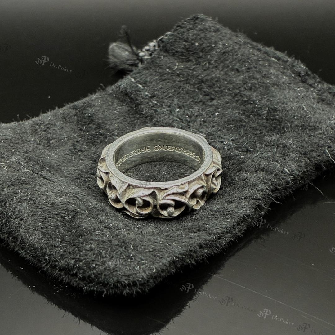 美品】Chrome Hearts エタニティ ヴァイン バンド リング US8 美品】Chrome Hearts エタニティ ヴァイン バンド リング US8