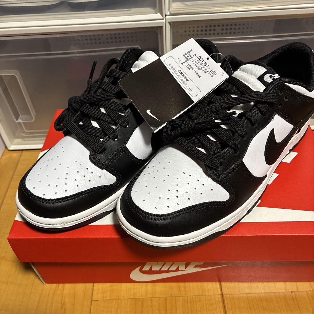 Nike Dunk Low ブラック/ホワイト