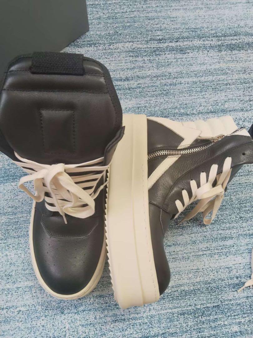 入手困難!!【Rick Owens】MEGA BUMPER オールBKレザースニーカー Rick Owens (リックオウエンス) - MEGA BUMPER SNEAKS BLACK