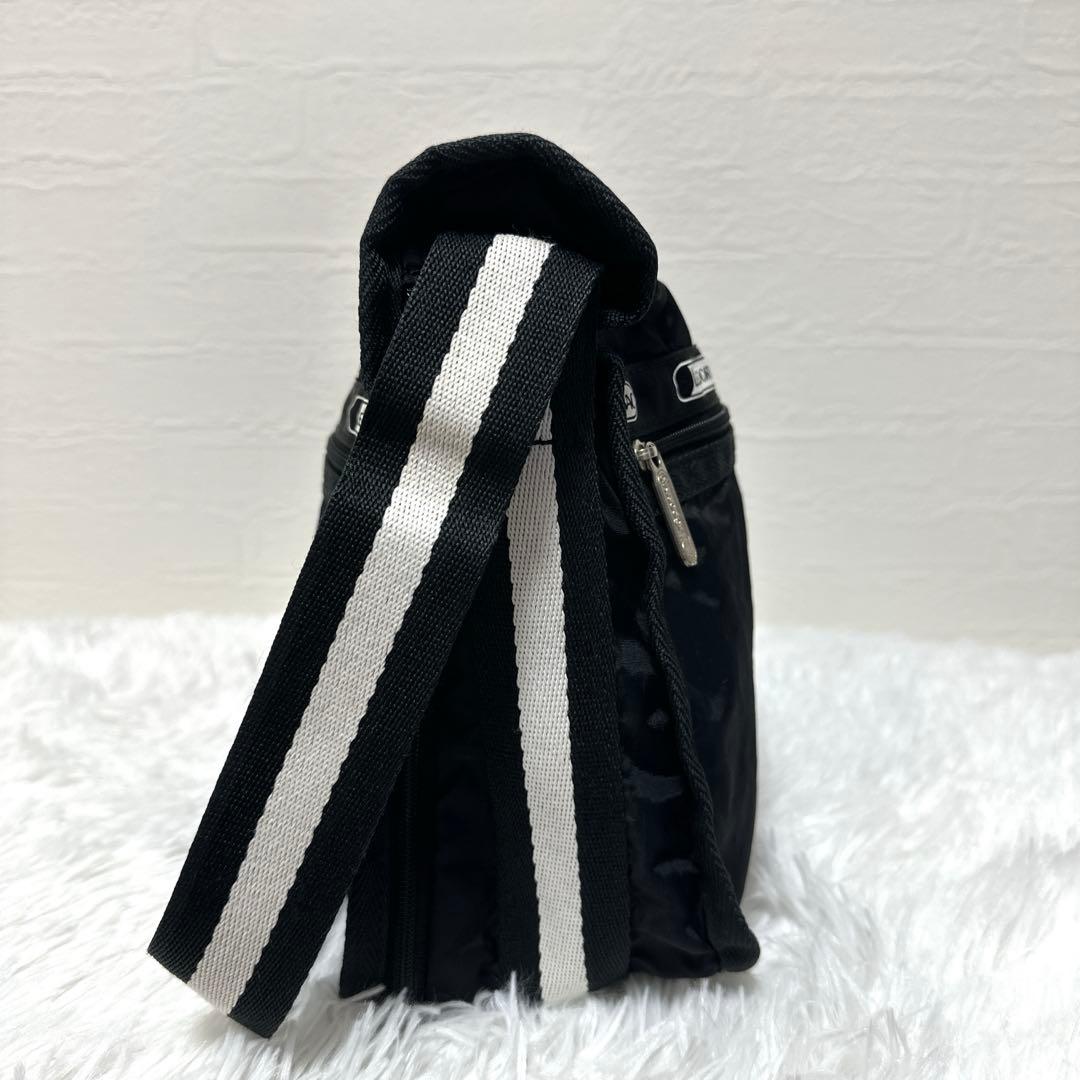 美品✨LeSportsac レスポートサック ショルダーバッグ ブラック