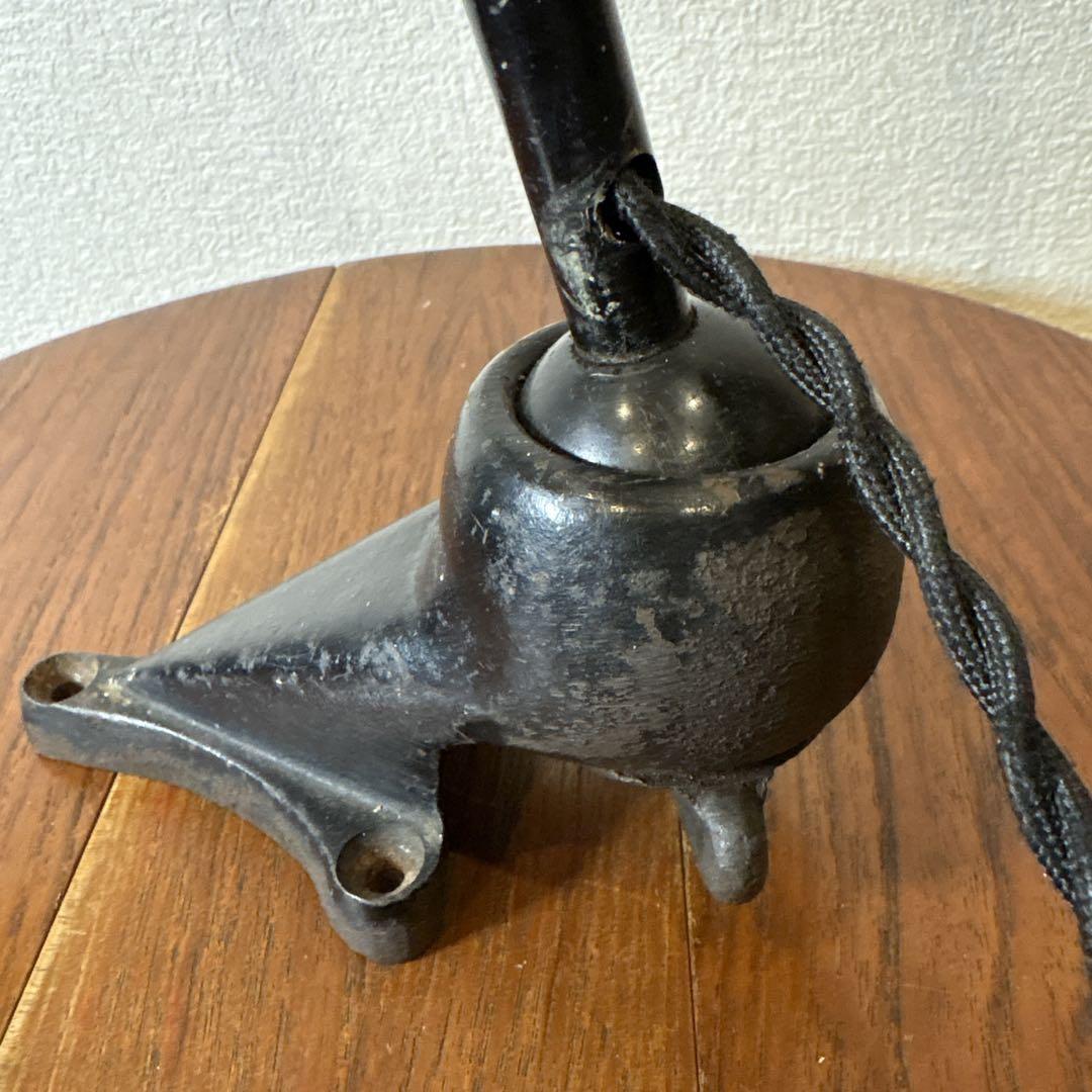 Gras lamp No.202 コルビジェ ペリアン プルーヴェ