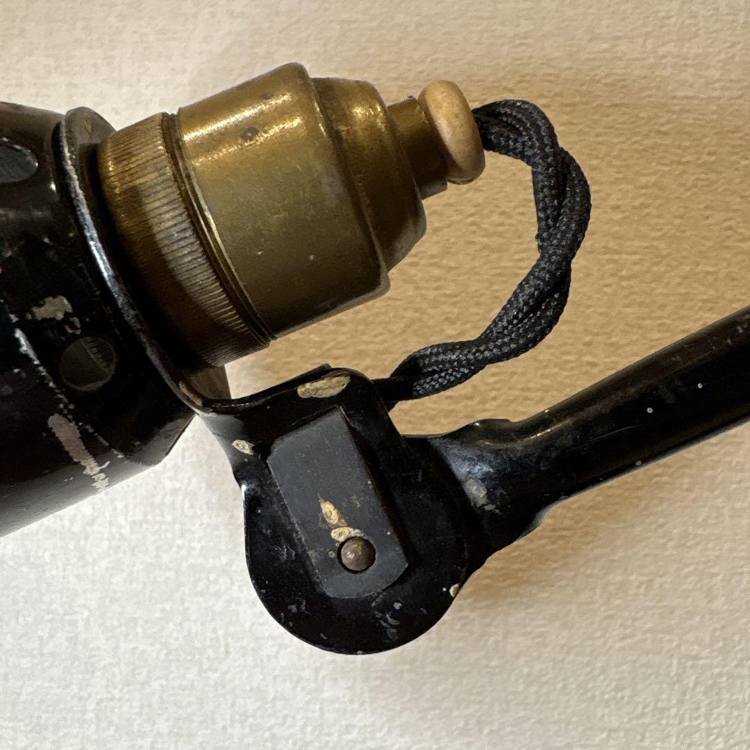 Gras lamp No.202 コルビジェ ペリアン プルーヴェ