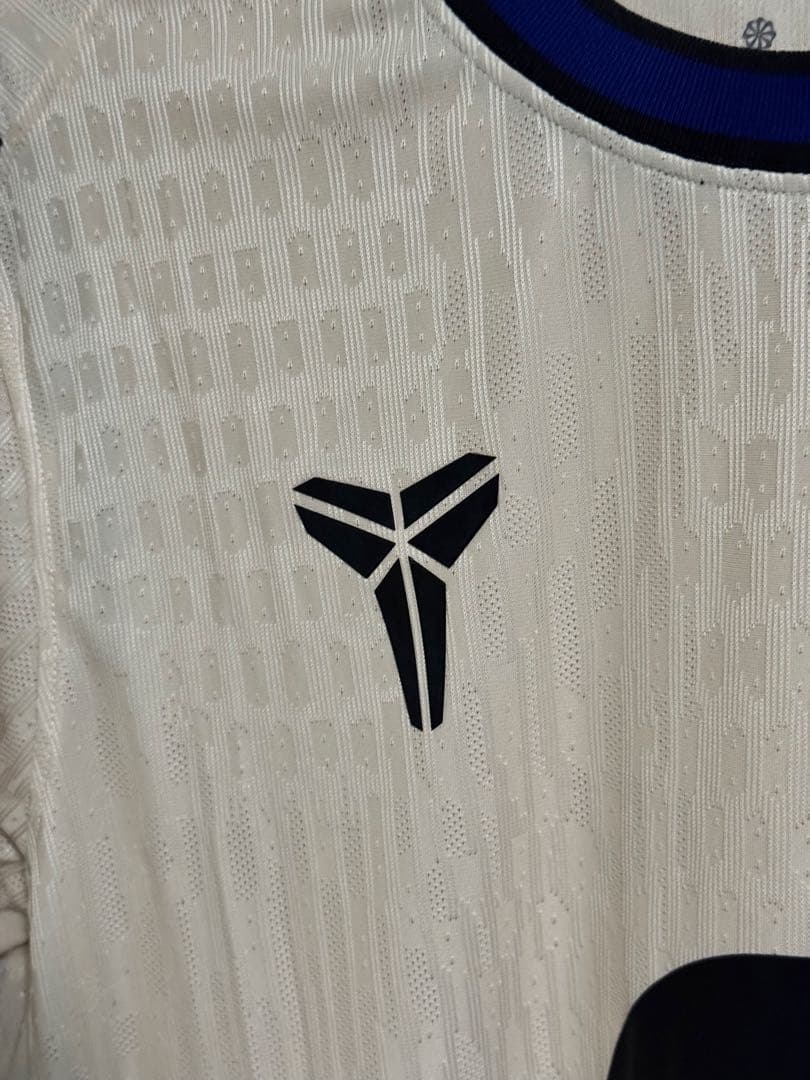 FC バルセロナ　サッカー　ユニフォーム　アウェイ　25／２６ XLサイズ