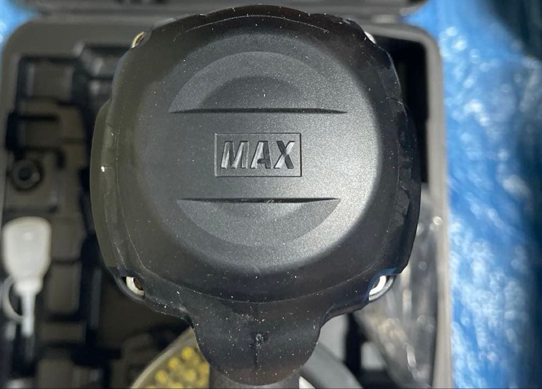 MAX HN-75N30D-R 釘打ち機 MAX HN-75N30D-R 釘打ち機