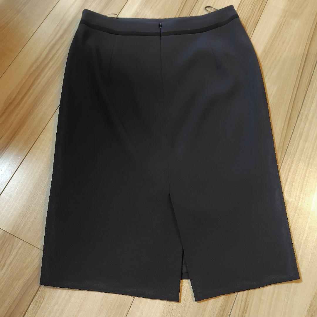 【美品】BEIGE，ベイジ CINDY シンディー スカート ネイビー　サイズ４