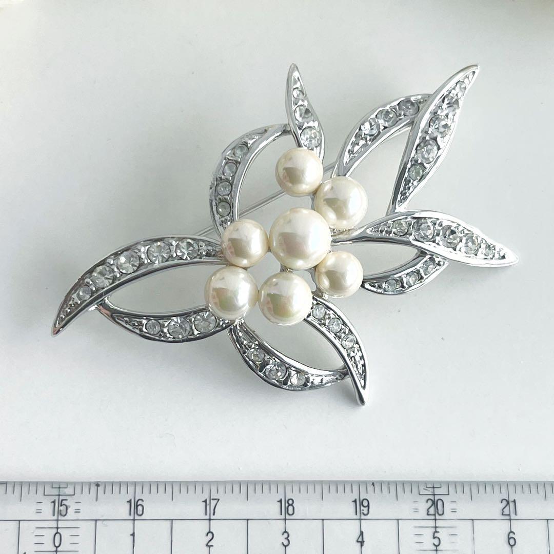 ヴァンドーム ブティック パール ブローチ ヴァンドーム ブティック パール ブローチ