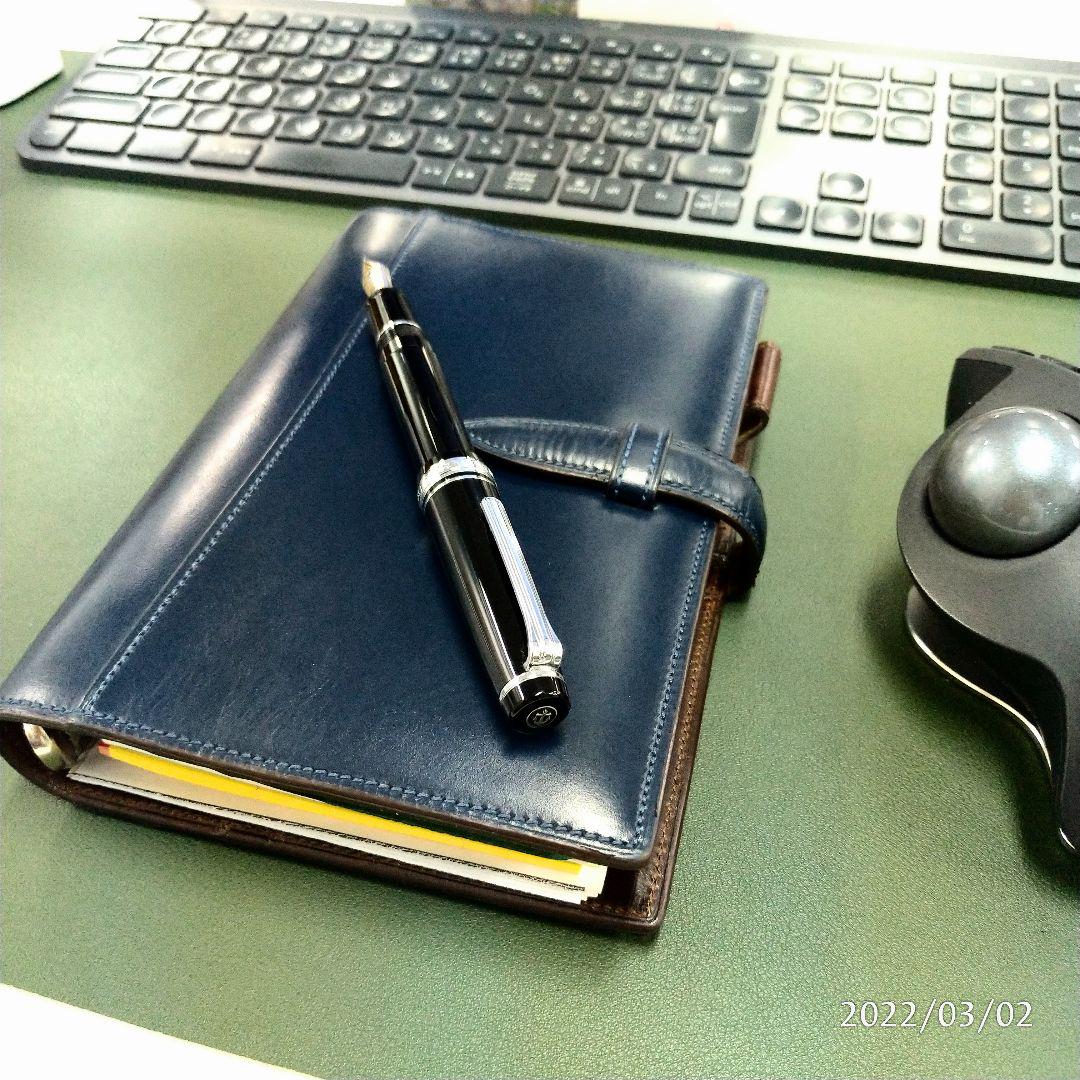 日本製安い システム手帳 ブレイリオ ブライドルレザー CLAYTON Berlio 5selm-m39842735521 限定品定番