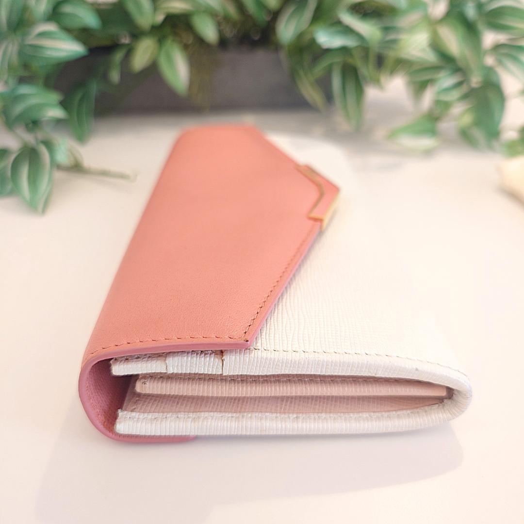 【代引き不可】 トゥージュール フェンディ 美品】FENDI 長財布 ホワイト ピンク 小物