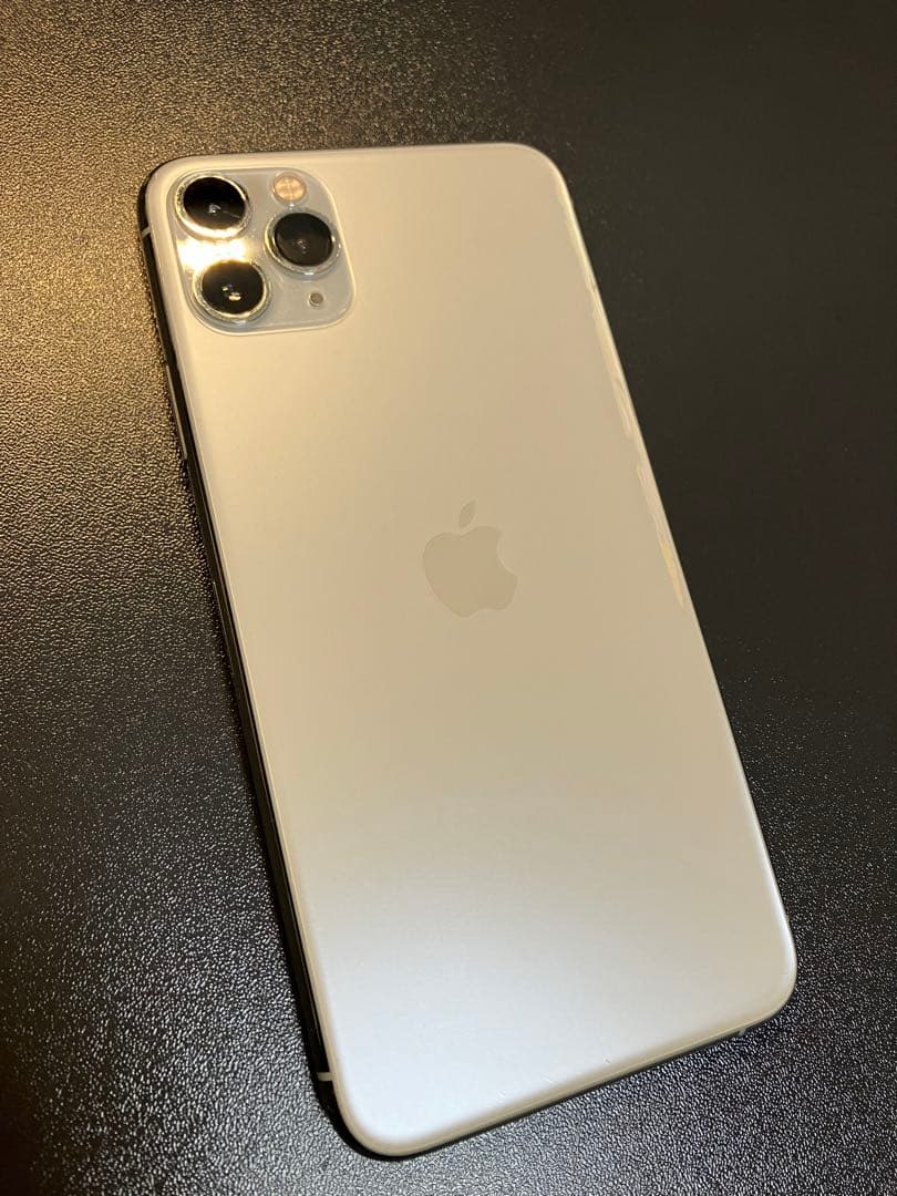 Apple iPhone 11 Pro Max Apple iPhone 11 Pro Max
