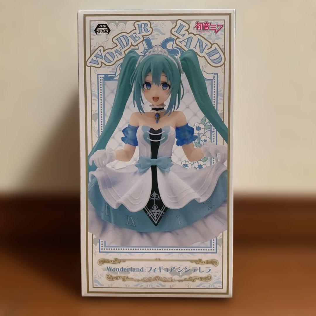 初音ミク Wonderland シンデレラ フィギュア - メルカリ