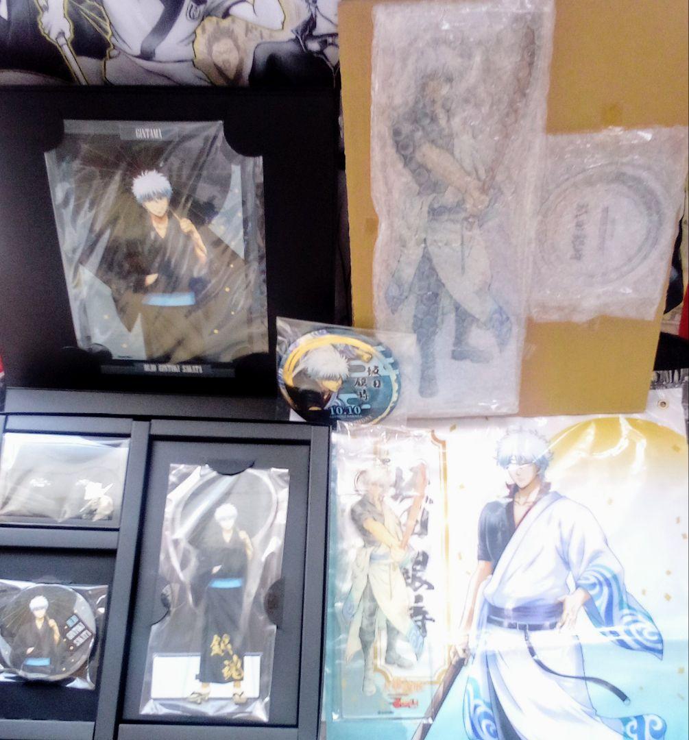 【新品未開封】銀魂 坂田銀時 バースデーグッズ アクリルスタンド 缶バッジ TVアニメ『銀魂』より、坂田銀時の誕生日記念描き下ろしイラスト