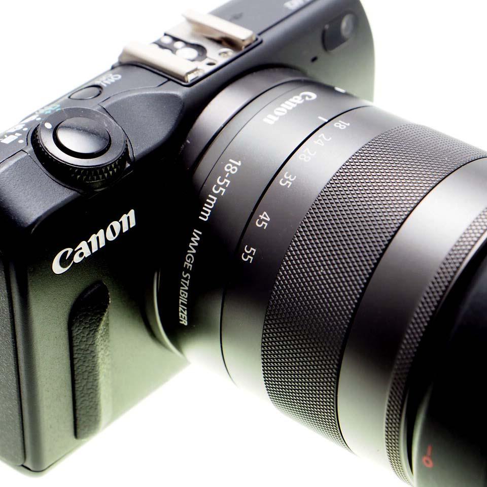 Canon EOS M2 ミラーレスカメラ ズームレンズキット【付属品いろいろ】