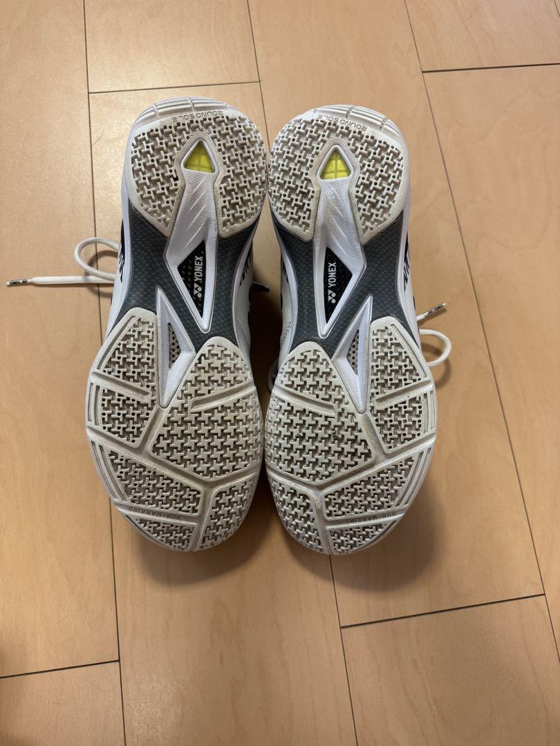 ヨネックスバドミントンシューズパワークッション27